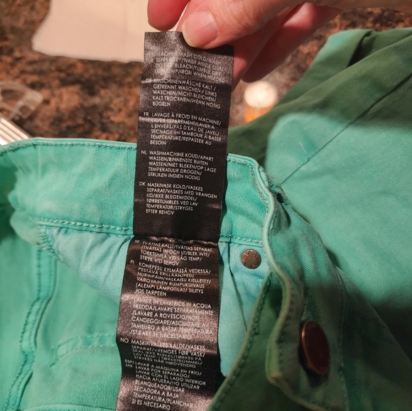 Liverpool light green shorts, size 2 - Picture 10 of 11